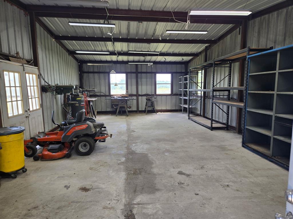 3420 Springfield Road Springtown, TX 76082 - Photo 35 of 39