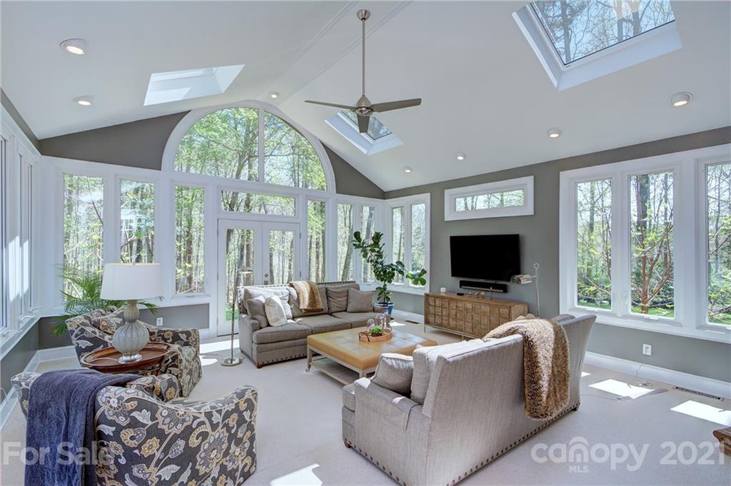 803 Eagle Road Waxhaw, NC 28173 - Photo 12 of 48 Gallery Image 12