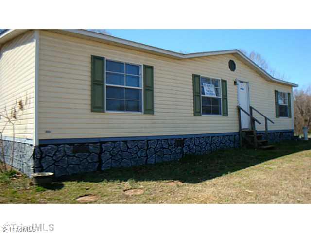 788 Phillips Road Lexington, NC 27295 - Photo 2 of 15 Exterior Front.