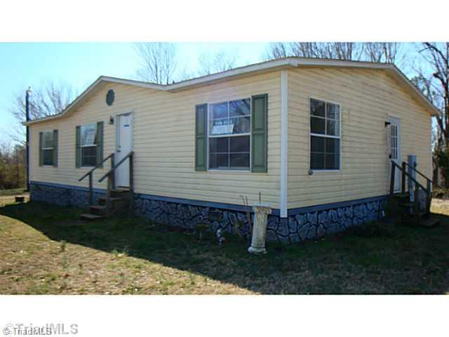 788 Phillips Road Lexington, NC 27295 - Photo 3 of 15 Exterior Front.