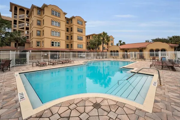 $2,550 | 606 Wells Court, Unit 202, Clearwater, FL 33756