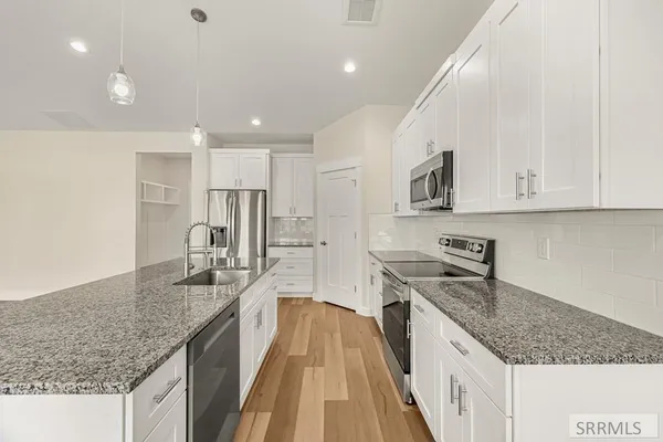 $389,995 | 795 Lindy Lane, Rigby, ID 83442