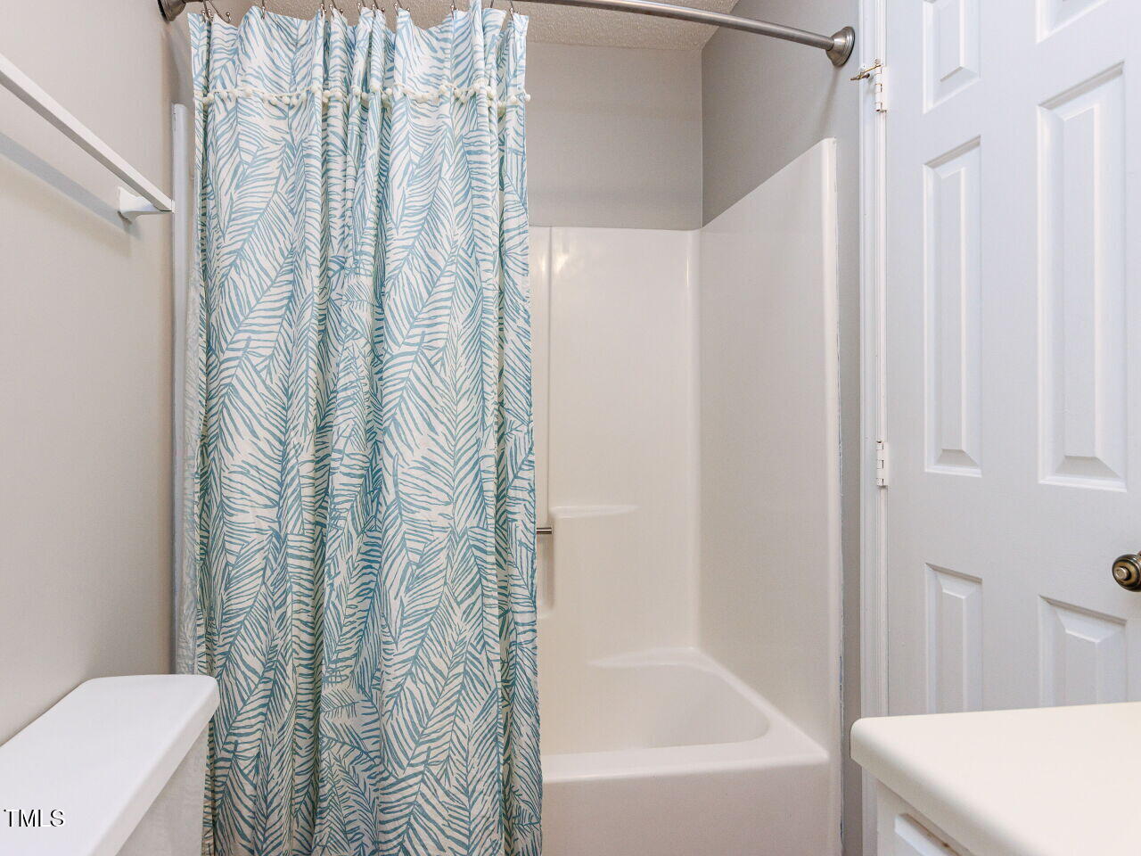 4621 Timbermill Court, Unit 101 Raleigh, NC 27612 - Photo 30 of 37 030-1280x960-bathroom