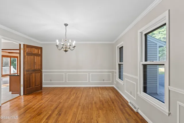 $599,900 | 209 Tamar Drive, Niskayuna, NY 12309