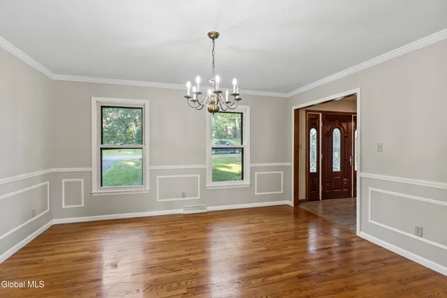 $599,900 | 209 Tamar Drive, Niskayuna, NY 12309