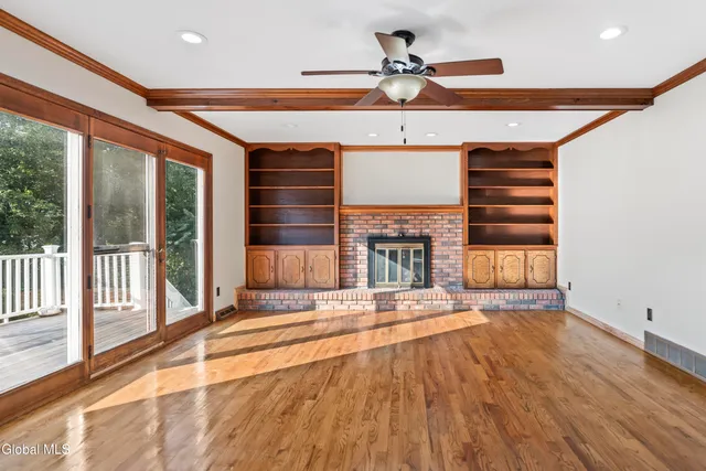 $599,900 | 209 Tamar Drive, Niskayuna, NY 12309