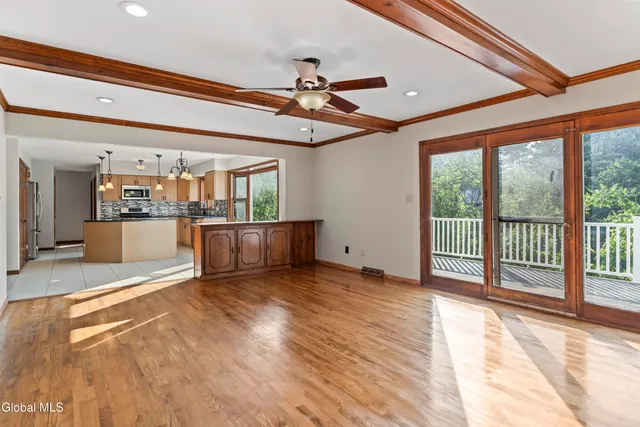 $599,900 | 209 Tamar Drive, Niskayuna, NY 12309