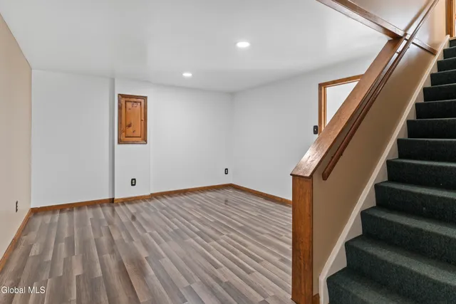 $599,900 | 209 Tamar Drive, Niskayuna, NY 12309