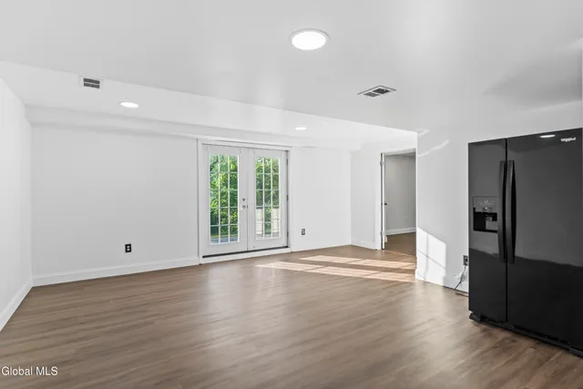 $599,900 | 209 Tamar Drive, Niskayuna, NY 12309