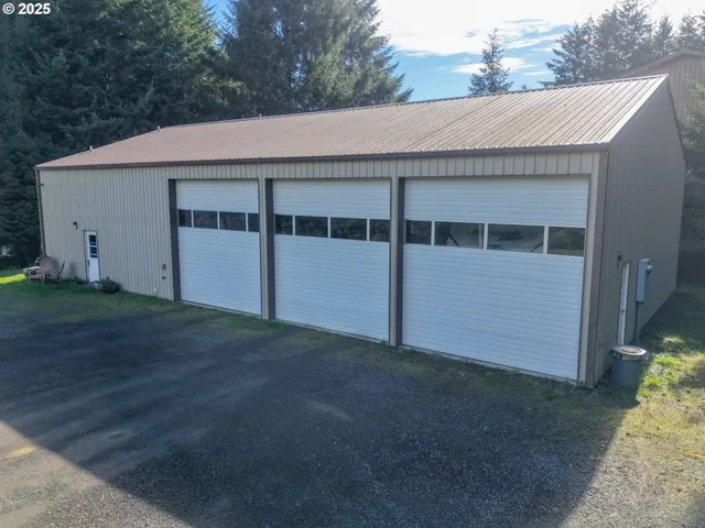 $495,000 | 63011 Isthmus Heights Road, Coos Bay, OR 97420