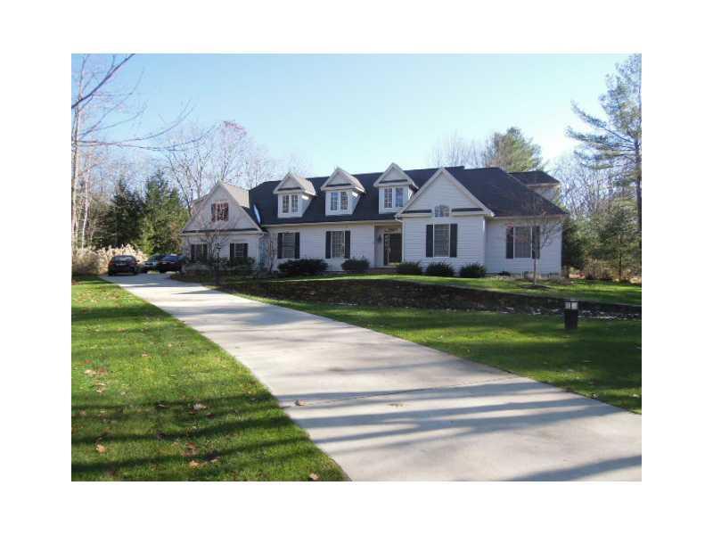 93 Oak Ridge Road Kennebunkport, ME 04046 - Photo 1 of 33 Exterior Front.