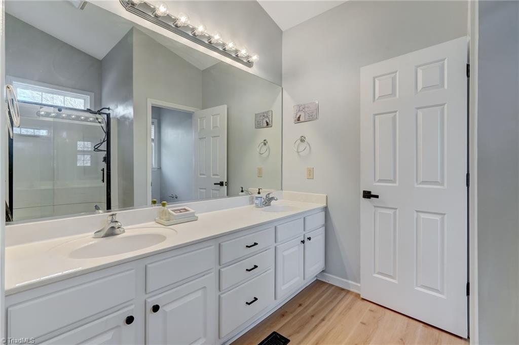 5541 Louis Sells Road Kernersville, NC 27284 - Photo 26 of 38