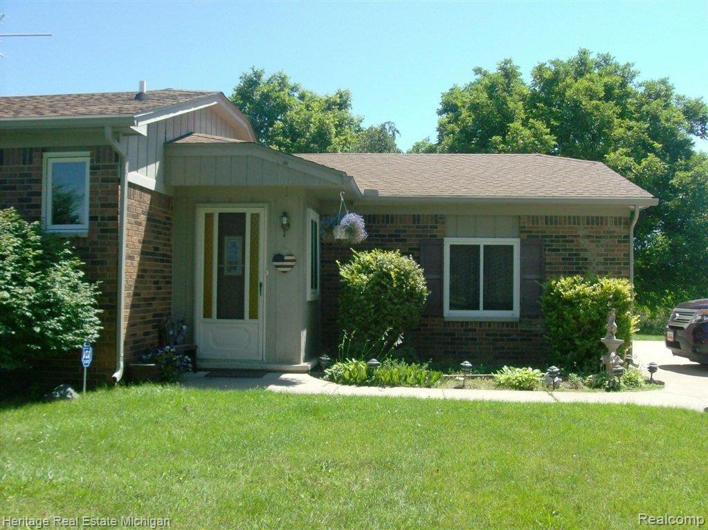 6348 Oak Grove Road Howell, MI 48855 - Photo 3 of 24 Front Exterior