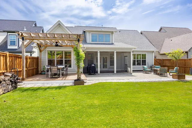 $589,000 | 10607 Flicker Way, Apison, TN 37302