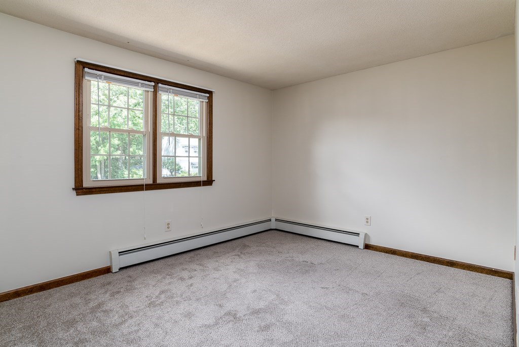 184 Cambridge Circle Longmeadow, MA 01106 - Photo 28 of 40