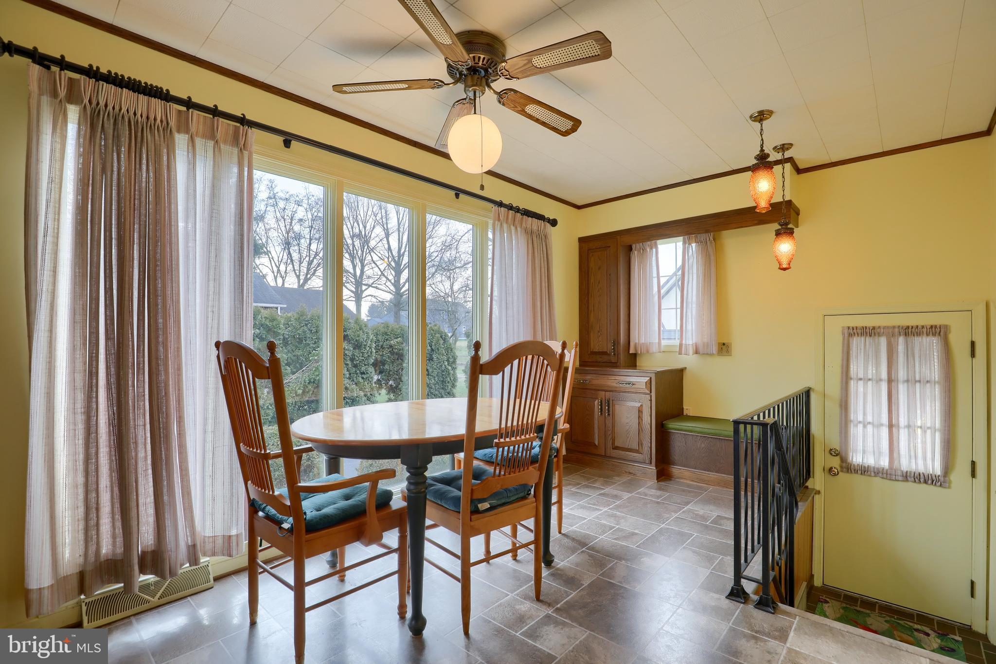 620 South Spruce Street Lititz, PA 17543 - Photo 28 of 57 a dining room with furniture a chandelier and wooden floor