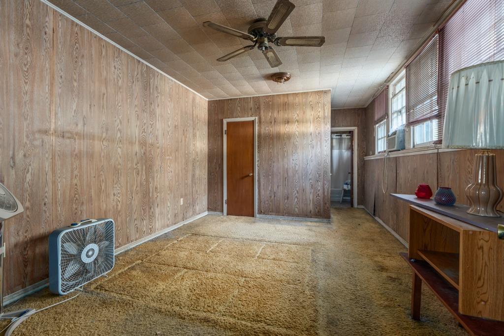 1089 Highway 22 Whitney, TX 76692 - Photo 14 of 26