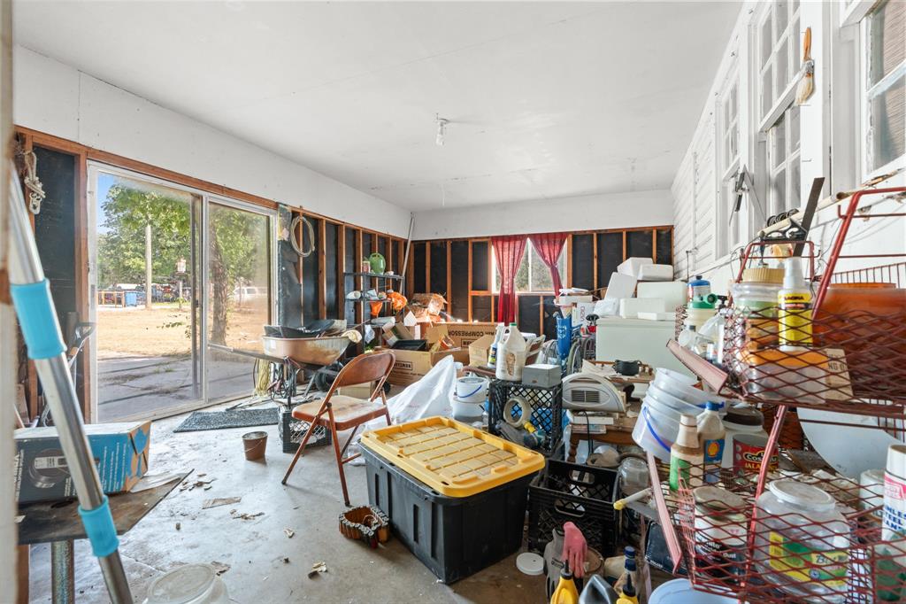 1089 Highway 22 Whitney, TX 76692 - Photo 17 of 26