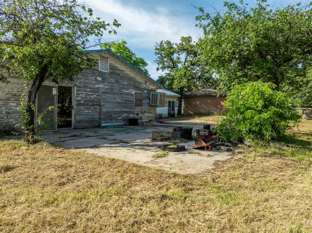 1089 Highway 22 Whitney, TX 76692 - Photo 18 of 26