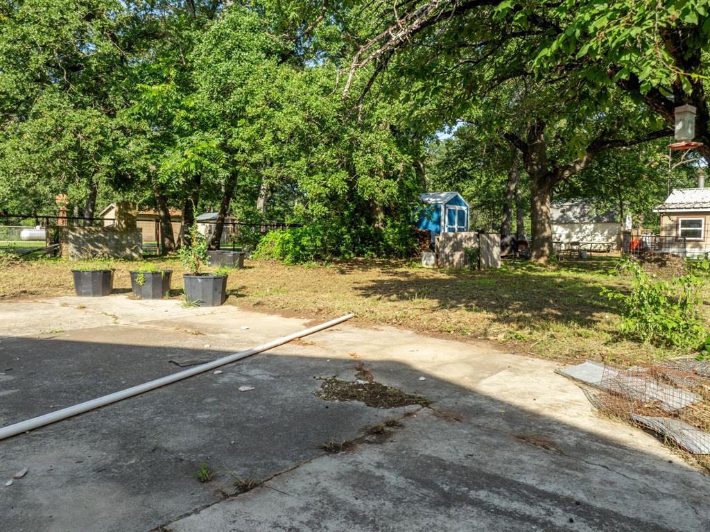 1089 Highway 22 Whitney, TX 76692 - Photo 19 of 26