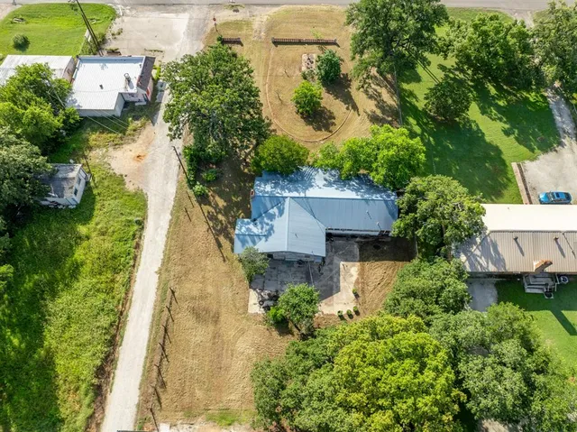 $139,900 | 1089 Highway 22, Whitney, TX 76692