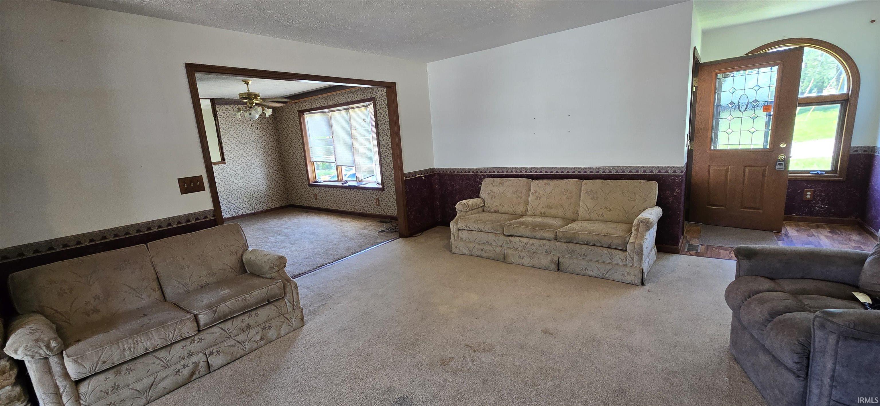 340 East Spring Street Bloomfield, IN 47424 - Photo 5 of 34