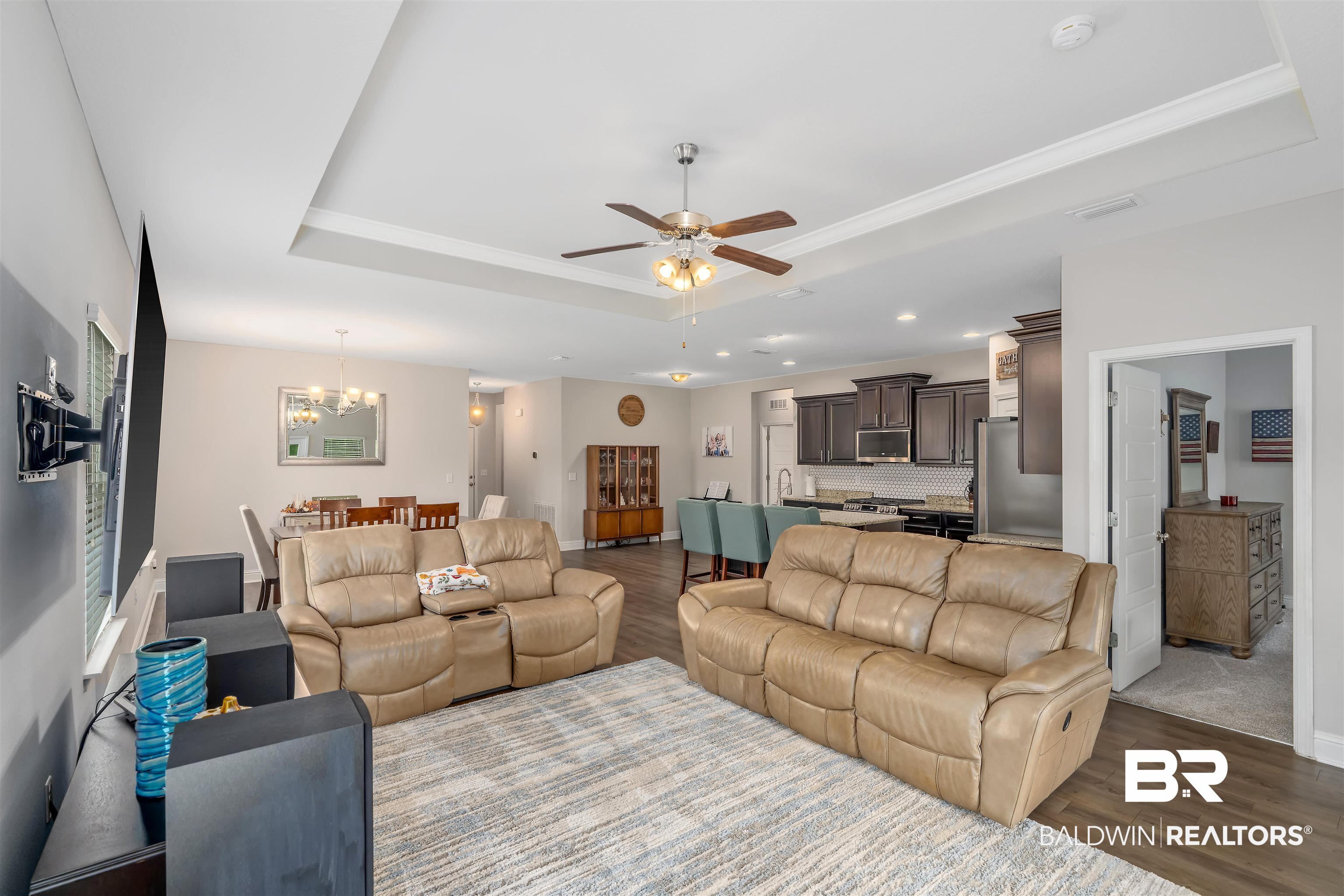 12738 Chickadee Lane Daphne, AL 36527 - Photo 4 of 30 Living Room