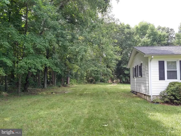 $2,300 | 9632 Leavells Road, Fredericksburg, VA 22407