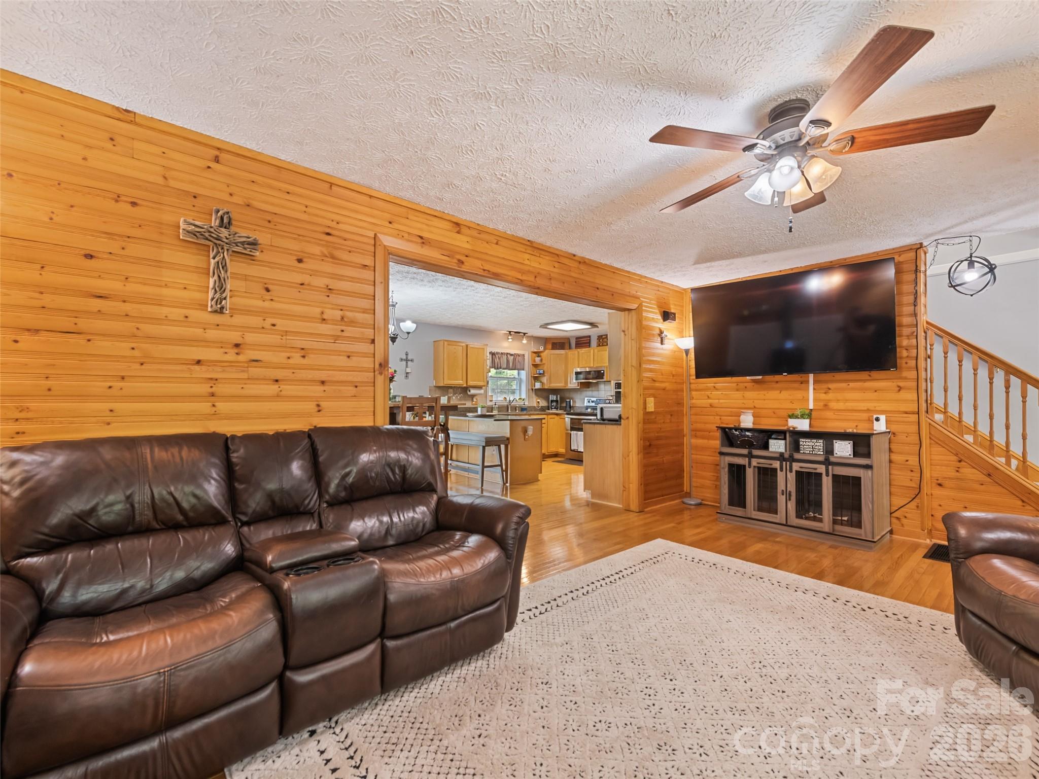 222 Thistle Ridge Clyde, NC 28721 - Photo 11 of 31
