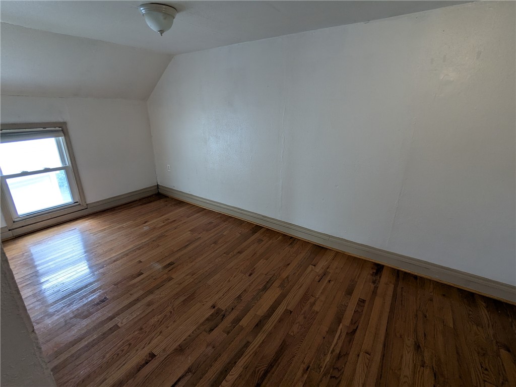 175 Field Street Rochester, NY 14620 - Photo 16 of 20