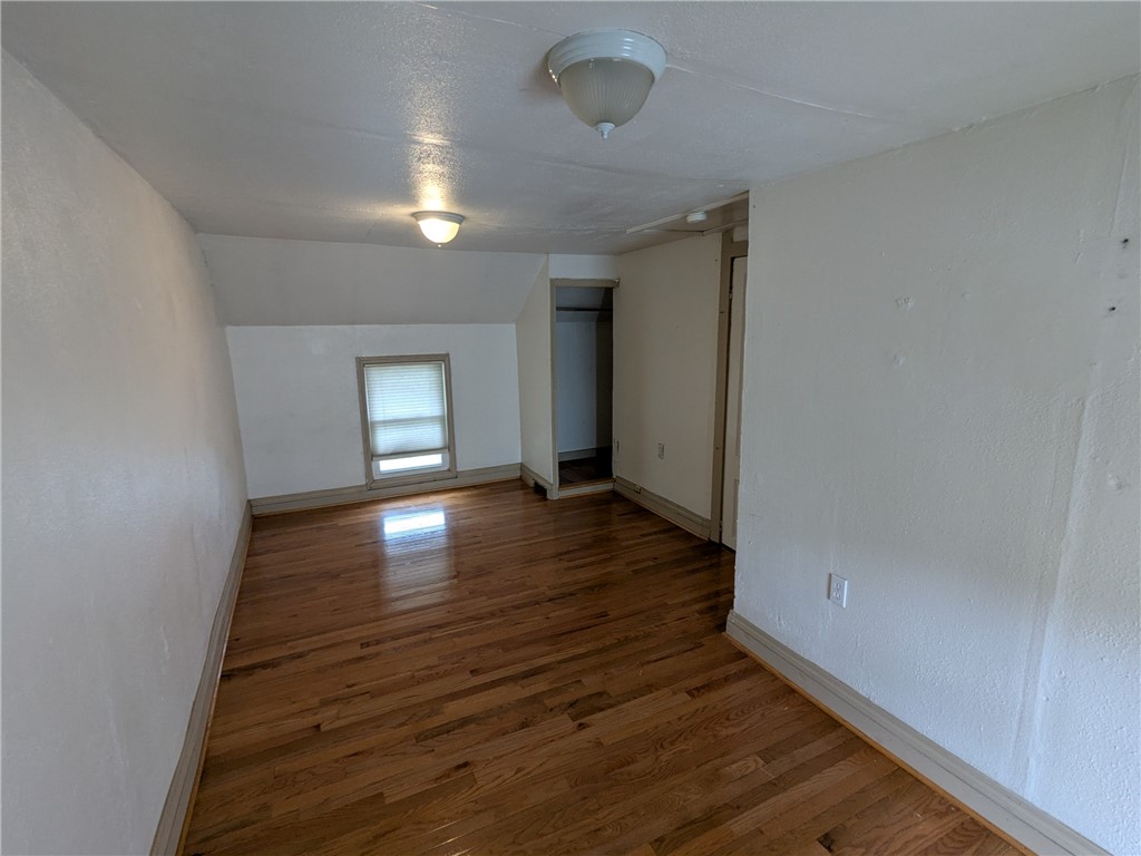 175 Field Street Rochester, NY 14620 - Photo 17 of 20