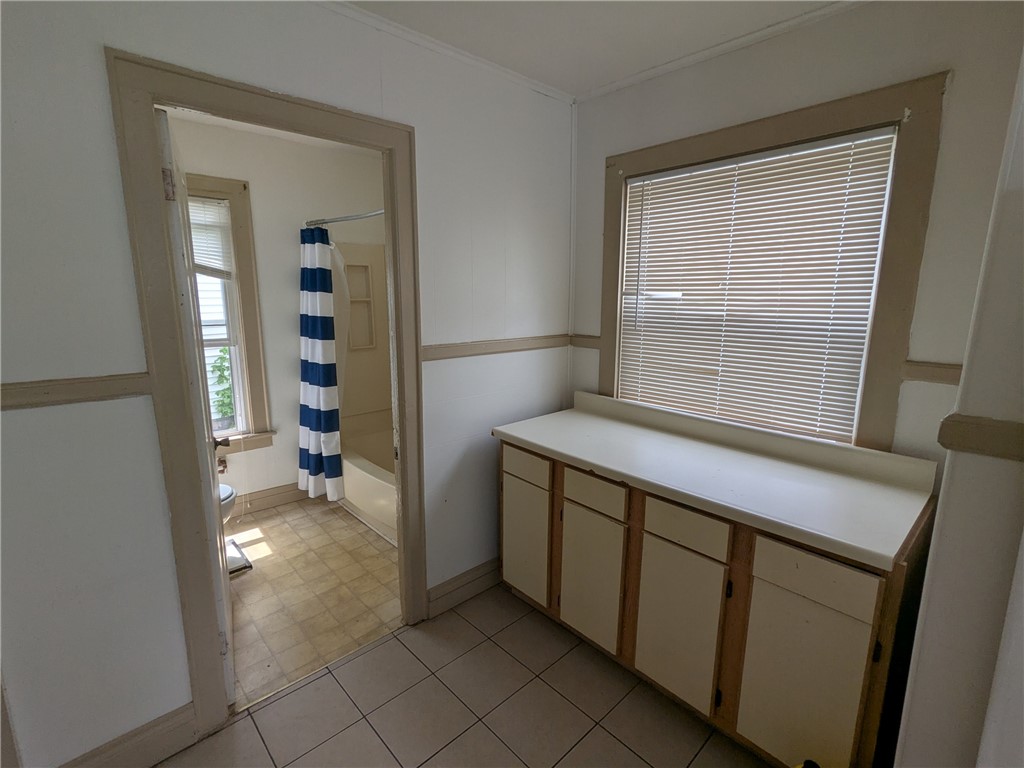 175 Field Street Rochester, NY 14620 - Photo 9 of 20