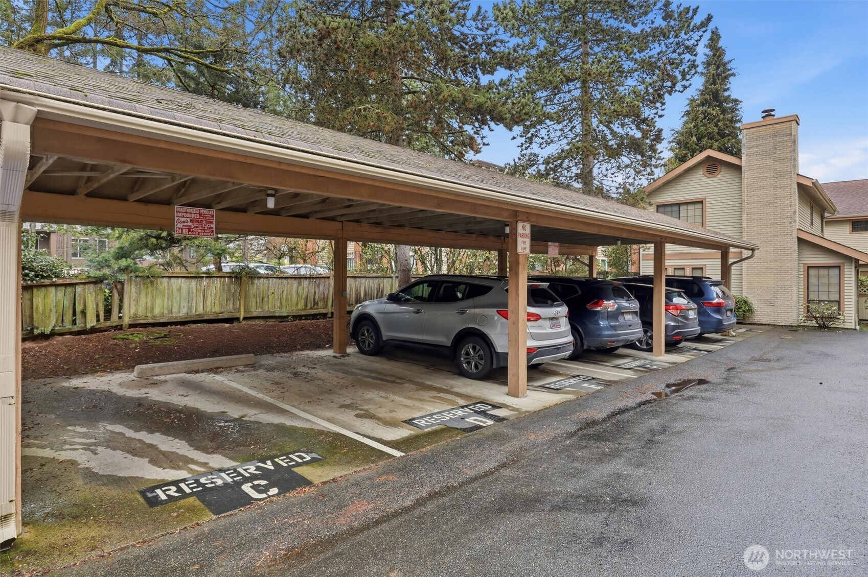 1572 Northeast 177th Street, Unit B10 Seattle, WA 98155 - Photo 25 of 27
