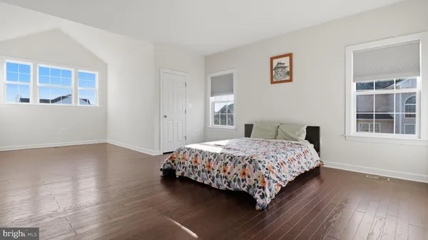$1,367,000 | 42580 Deer Isle Drive, Chantilly, VA 20152