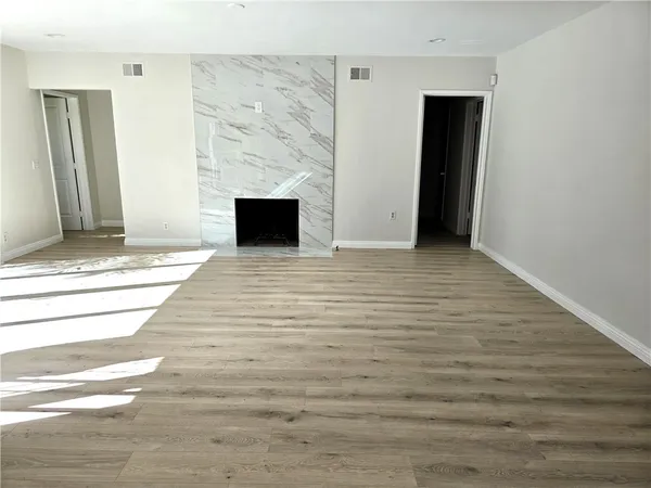 $5,900 | 17840 Tarzana Street, Encino, CA 91316