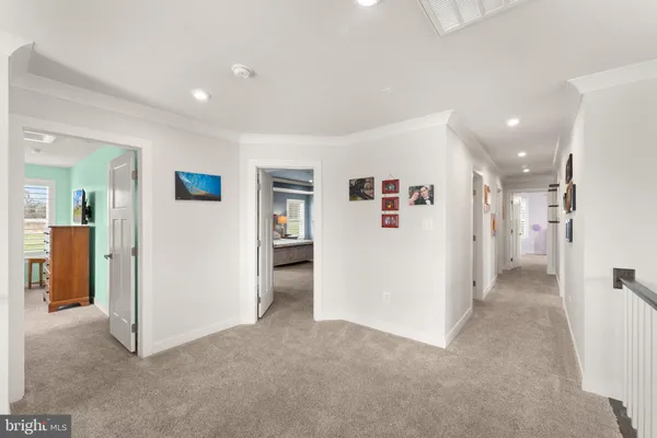 $1,145,000 | 38373 Coralberry Place, Lovettsville, VA 20180