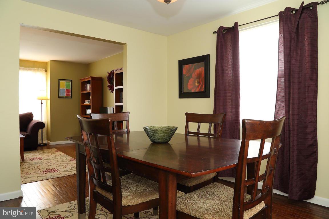 1632 Robert Road Lancaster, PA 17601 - Photo 3 of 13 Gallery Image 3