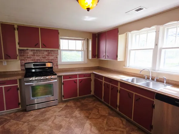 $359,900 | 1503 Hollister Road, Signal Mountain, TN 37377