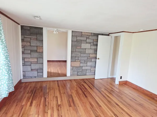$359,900 | 1503 Hollister Road, Signal Mountain, TN 37377