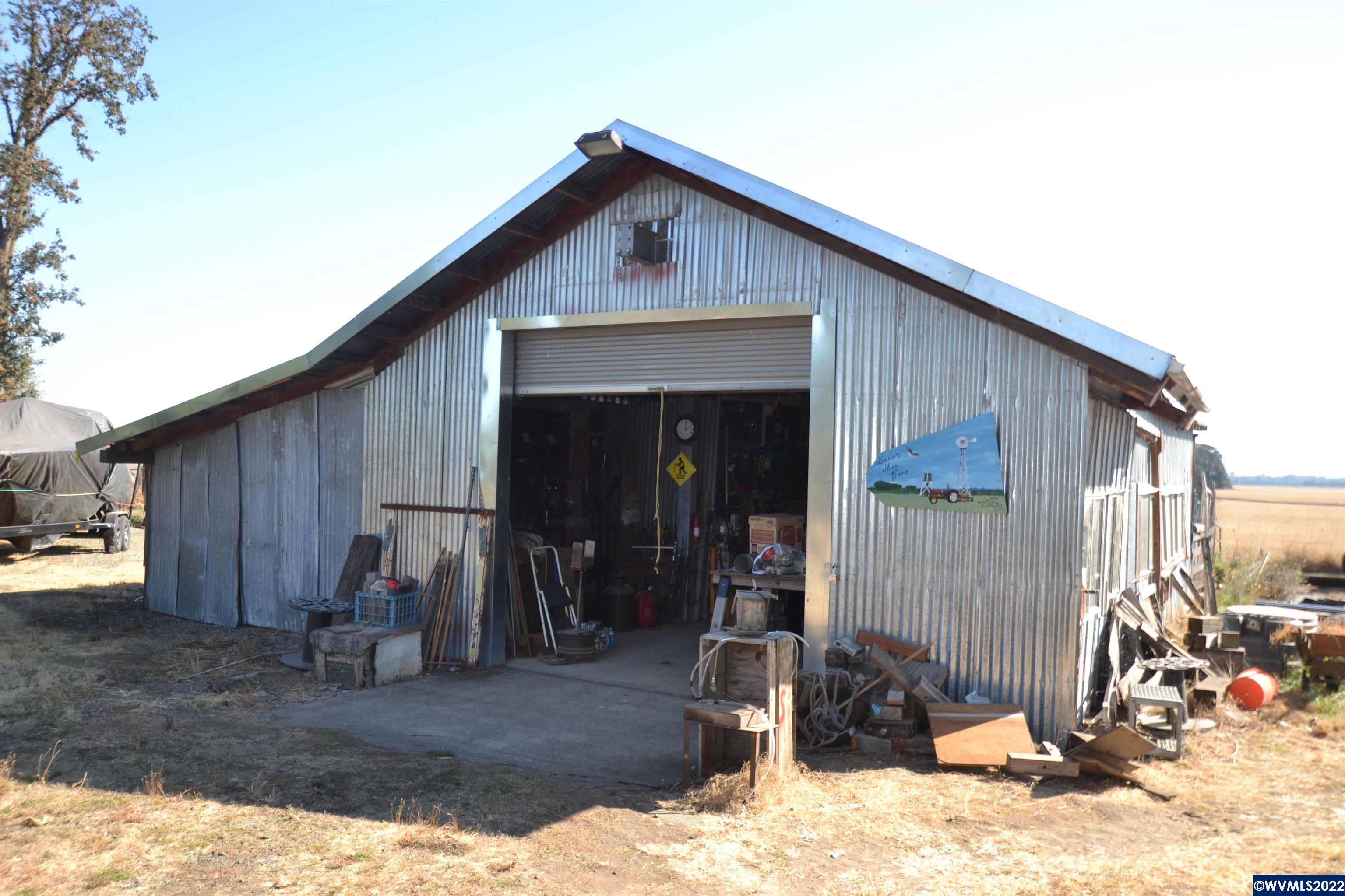 31685 Country Road Tangent, OR 97389 - Photo 17 of 29