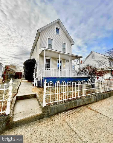 $2,750 | 136 Webster Street, Riverside, NJ 08075