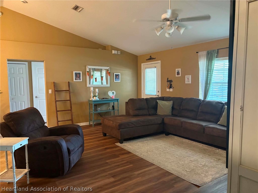 205 Howey Road Sebring, FL 33870 - Photo 4 of 50