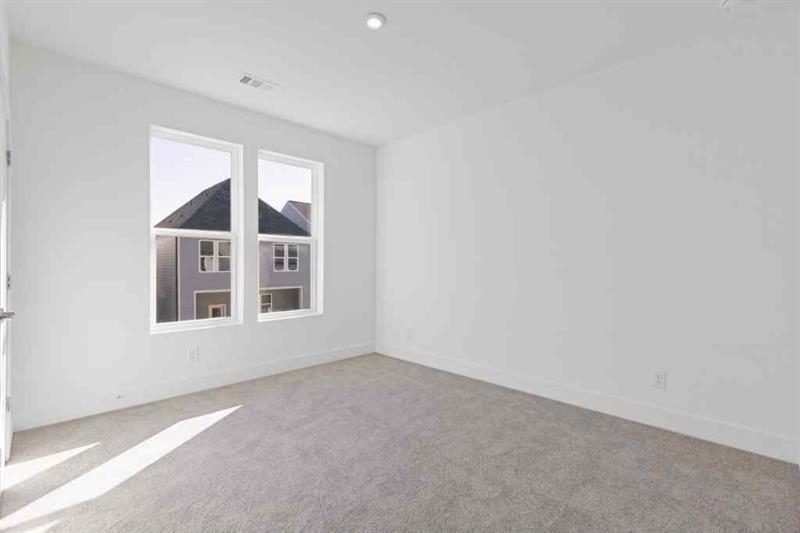 489 Hammons Way Southeast Atlanta, GA 30315 - Photo 23 of 47 a view of an empty room with a window