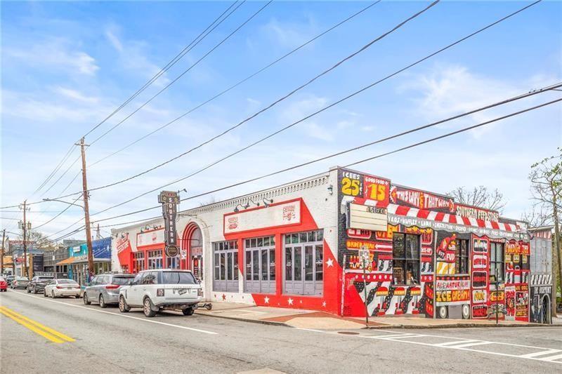 489 Hammons Way Southeast Atlanta, GA 30315 - Photo 41 of 47 a view of street with cars