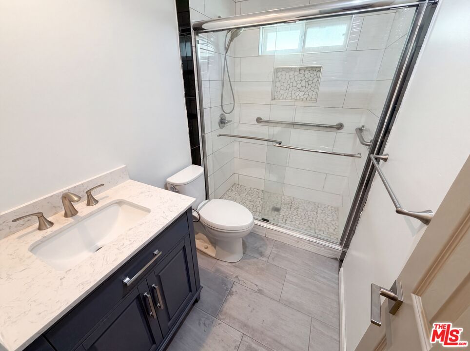 1007 East Citrus Edge Street Azusa, CA 91702 - Photo 18 of 33