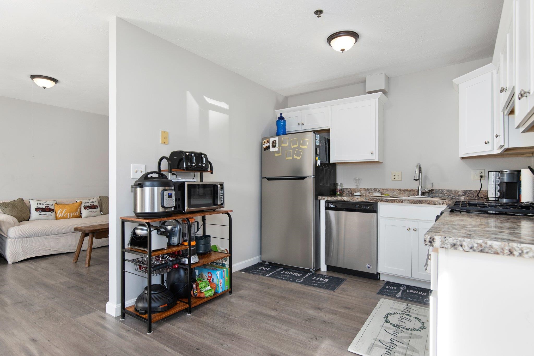 18 Tideview Drive Dover, NH 03820 - Photo 5 of 24