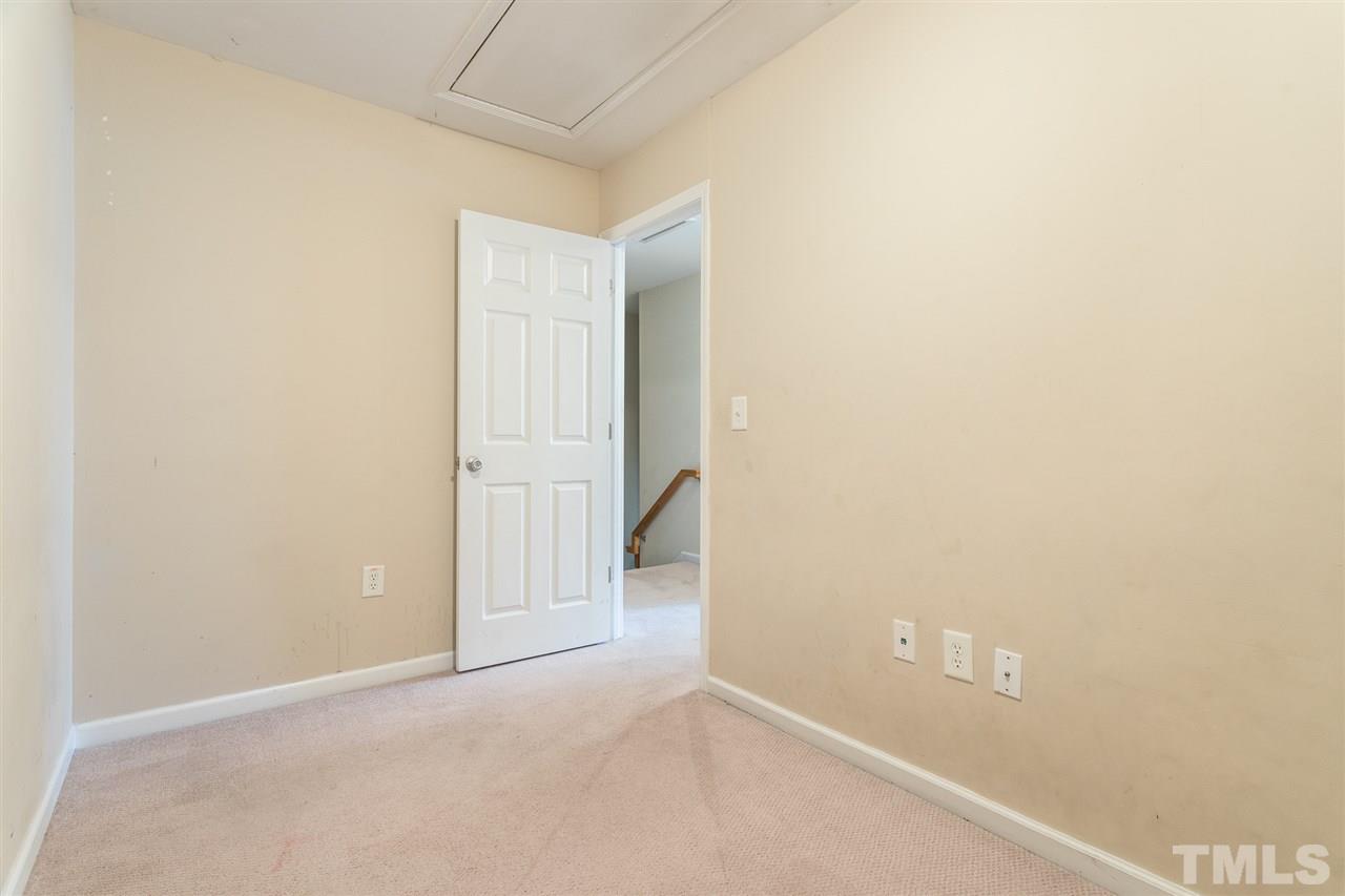 3018 Andover Glen Road Raleigh, NC 27604 - Photo 23 of 30