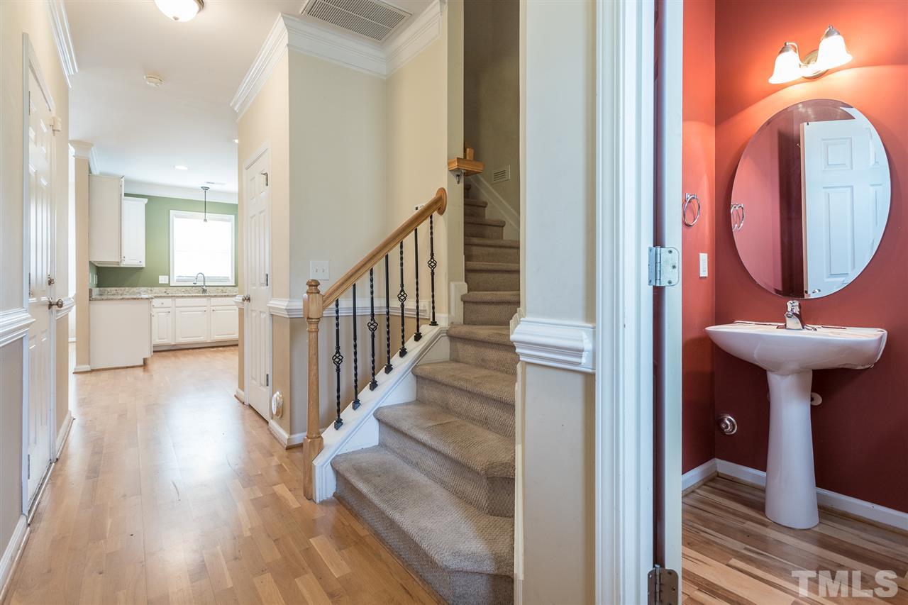 3018 Andover Glen Road Raleigh, NC 27604 - Photo 5 of 30