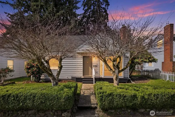 $739,950 | 354 Farallone Avenue, Fircrest, WA 98466