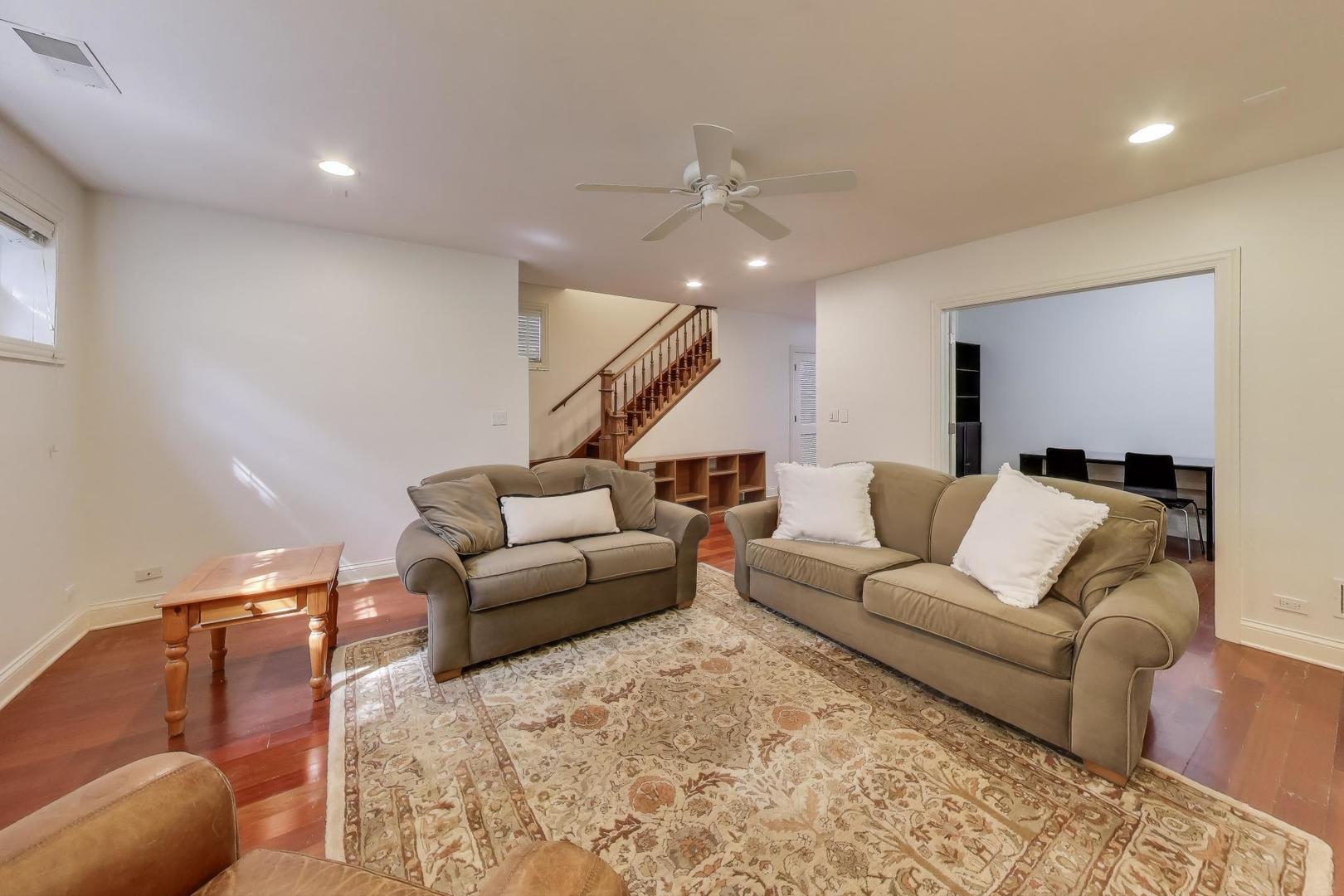 2150 West Addison Street, Unit 1 Chicago, IL 60618 - Photo 16 of 30 Gallery Image 16